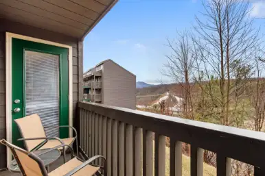 HIGH CHALET CONDOMINIUMS - Prices & Condominium Reviews (Gatlinburg, TN)