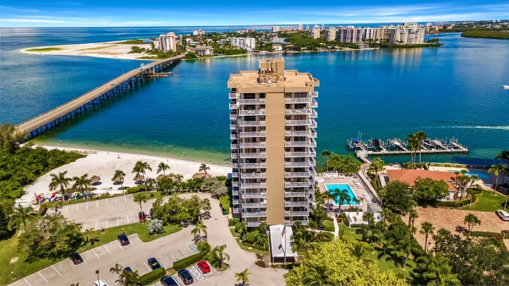 Lovers Key Beach Club | Distinctive Beach Rentals | A VTrips Experience Lovers Key Beach Club | Distinctive Beach Rentals | A VTrips Experience