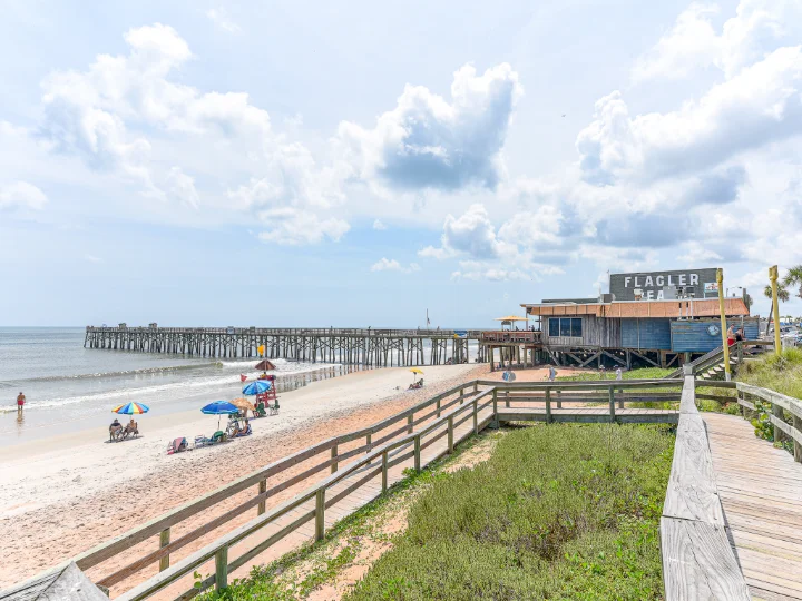 South Beach Club | Flagler Beach | Distinctive Beach Rentals South Beach Club | Flagler Beach | Distinctive Beach Rentals