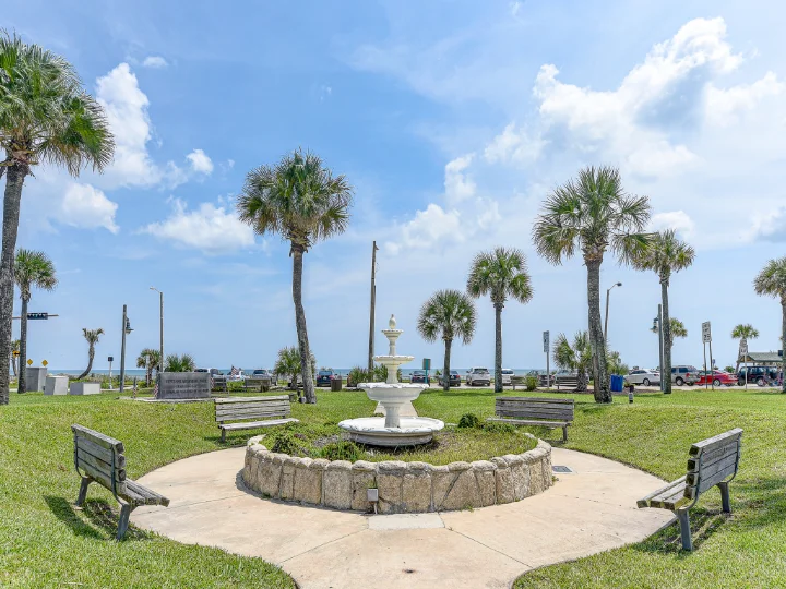 South Beach Club | Flagler Beach | Distinctive Beach Rentals South Beach Club | Flagler Beach | Distinctive Beach Rentals