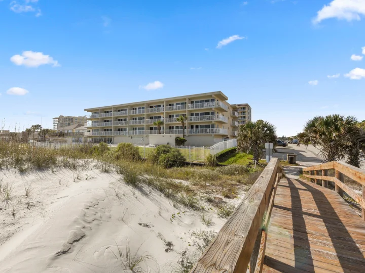 Beachdrifter | Jacksonville Beach | Distinctive Beach Rentals Beachdrifter | Jacksonville Beach | Distinctive Beach Rentals