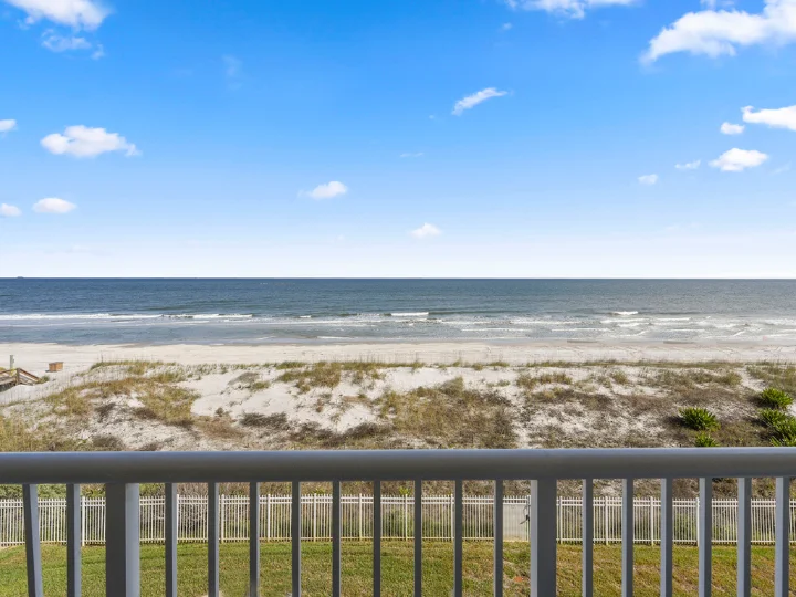 Beachdrifter | Jacksonville Beach | Distinctive Beach Rentals Beachdrifter | Jacksonville Beach | Distinctive Beach Rentals