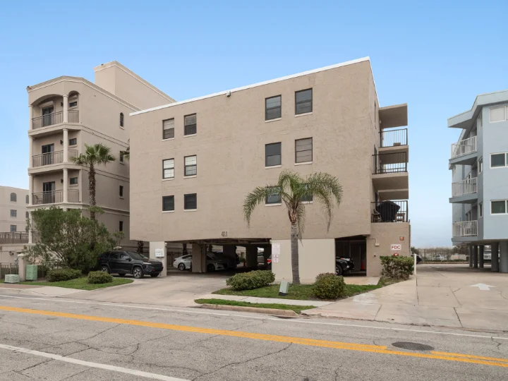 Beachcomber | Jacksonville Beach | Distinctive Beach Rentals Beachcomber | Jacksonville Beach | Distinctive Beach Rentals