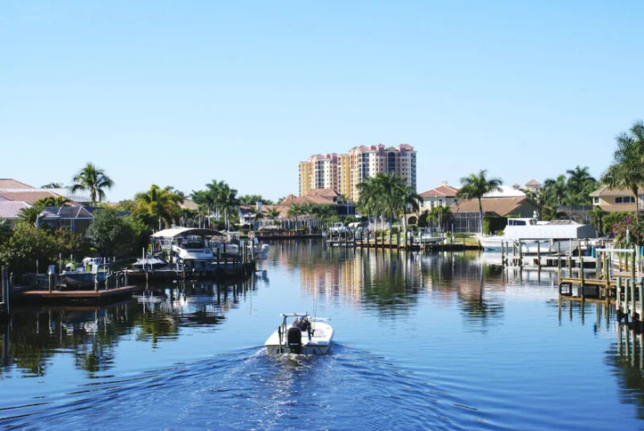 Cape Coral Rentals - Vacation Homes | Distinctive Beach Rentals Cape Coral Rentals - Vacation Homes | Distinctive Beach Rentals