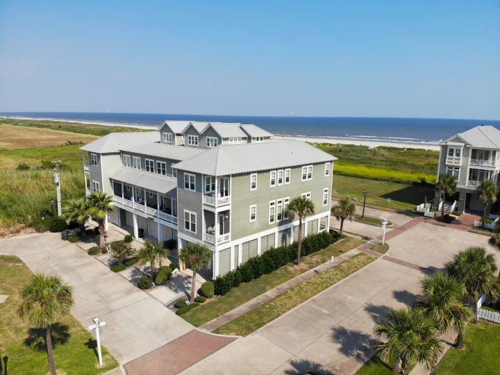 Beachtown Townhomes | Ryson Vacation Rentals Beachtown Townhomes | Ryson Vacation Rentals