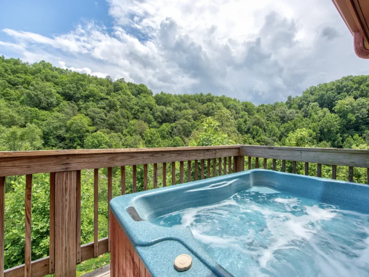 Private Hot Tub Vacation Rentals | Jackson Mountain Rentals | A VTrips Experience Private Hot Tub Vacation Rentals | Jackson Mountain Rentals | A VTrips Experience