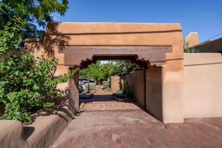 Santa Fe Rentals In New Mexico | VTrips Santa Fe Rentals In New Mexico | VTrips