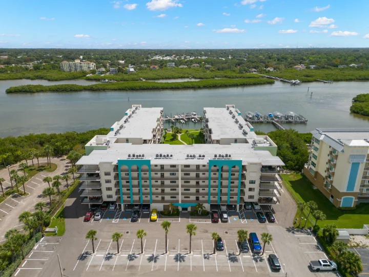 Golden Shores | Indian Shores, FL | VTrips Golden Shores | Indian Shores, FL | VTrips