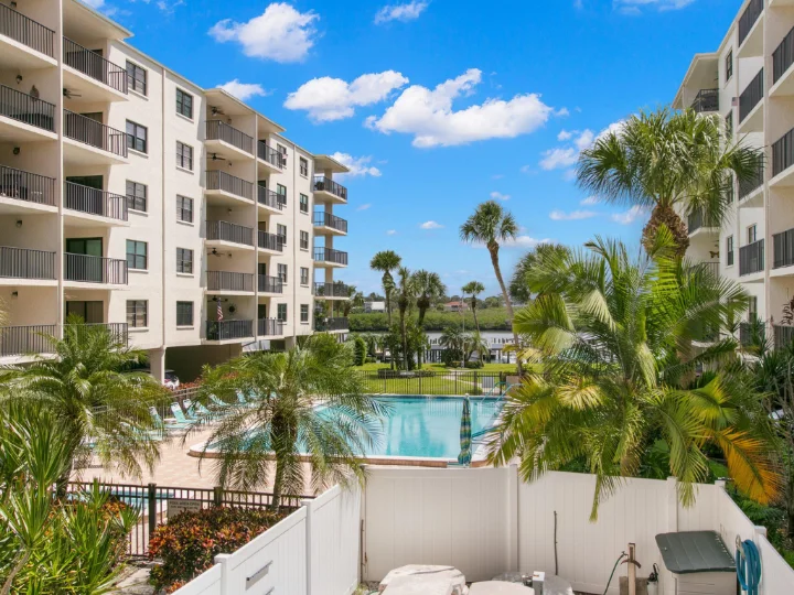 Golden Shores | Indian Shores, FL | VTrips Golden Shores | Indian Shores, FL | VTrips