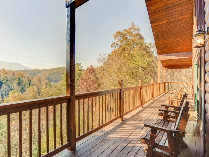 Birds Creek | Jackson Mountain Rentals | A VTrips Experience Birds Creek | Jackson Mountain Rentals | A VTrips Experience