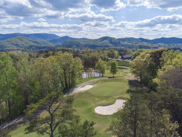 Golf View Resort | Jackson Mountain Rentals | A VTrips Experience Golf View Resort | Jackson Mountain Rentals | A VTrips Experience