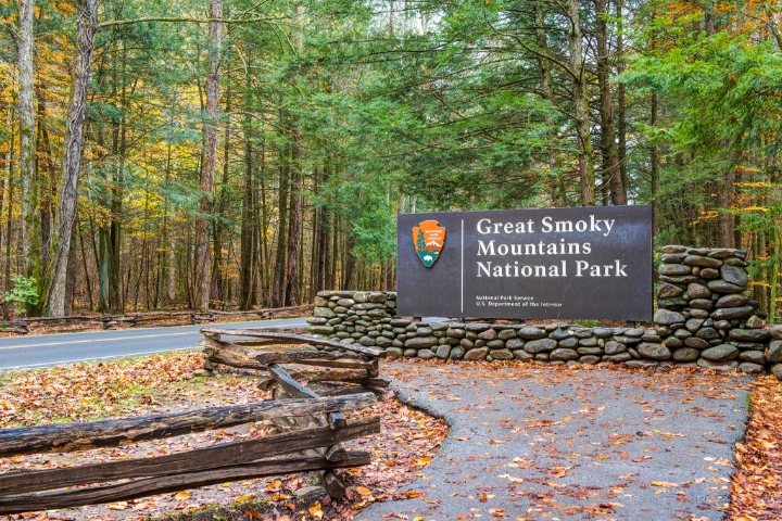 Gatlinburg | Tennessee Vacation Rentals by VTrips Gatlinburg | Tennessee Vacation Rentals by VTrips