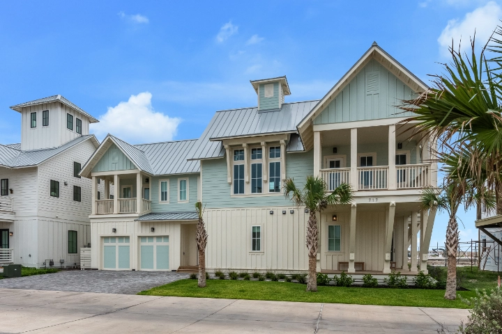 Luxury Vacation Rentals by VTrips | A VTrips Experience Luxury Vacation Rentals by VTrips | A VTrips Experience