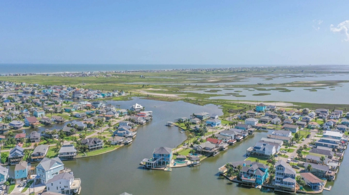 Jamaica Beach | Texas Vacation Rentals by VTrips Jamaica Beach | Texas Vacation Rentals by VTrips