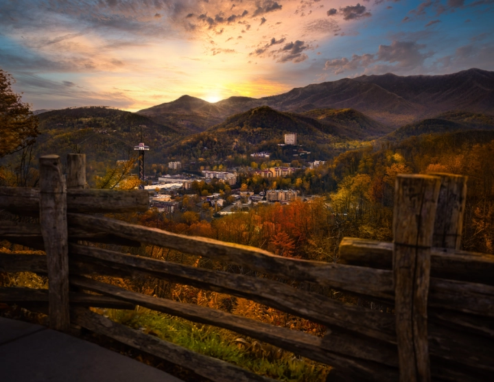 Gatlinburg | Tennessee Vacation Rentals by VTrips Gatlinburg | Tennessee Vacation Rentals by VTrips
