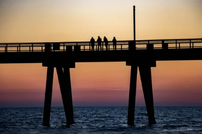ENDLESS Summer Hot Deal | 25% off 5+ nights | FL & AL Gulf Coast ENDLESS Summer Hot Deal | 25% off 5+ nights | FL & AL Gulf Coast