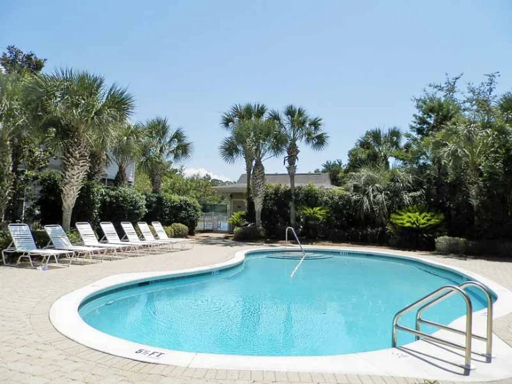 Community Pool Community Pool