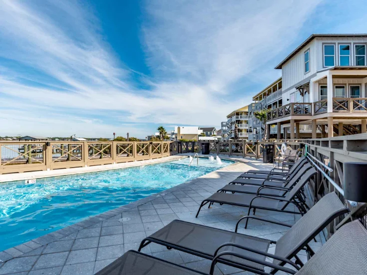 Sundeck Sundeck