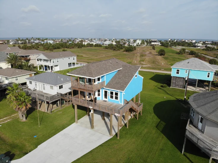 Island Breeze - House in Galveston, TX