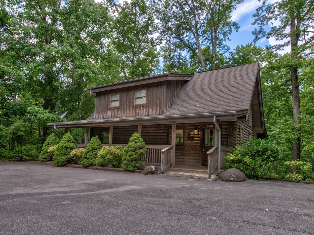 Buckhorn | Cabin Rental | Gatlinburg, TN