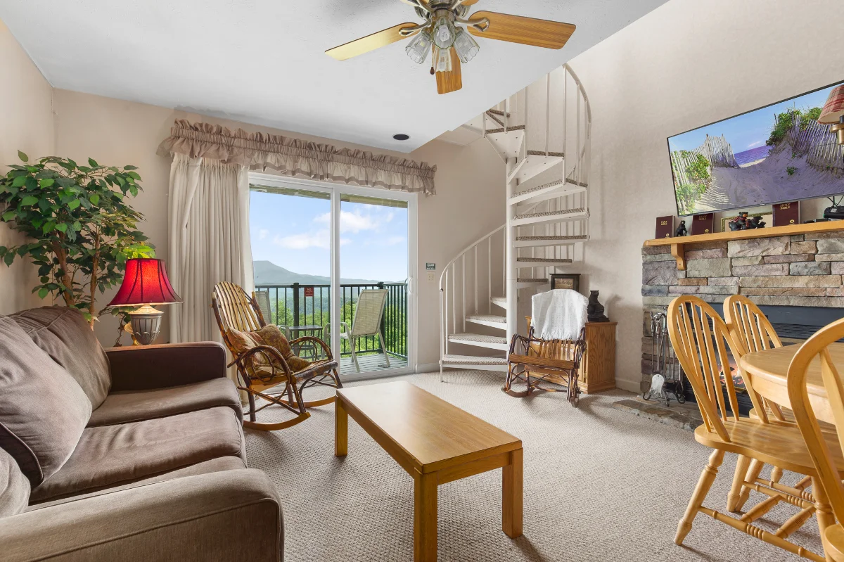 Deer Ridge Mountain Resort D301, Condominium Rental